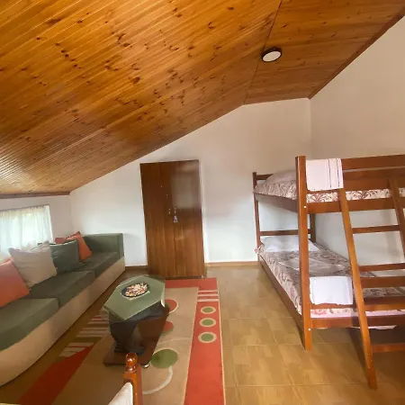 Happy Corner Hostel Shkodra