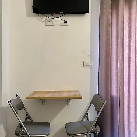 Hostel Happy Corner *