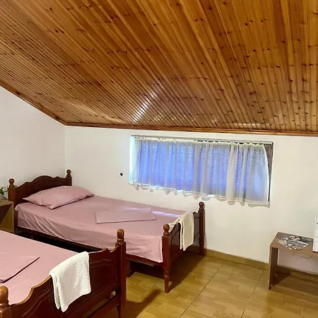 Happy Corner Hostel