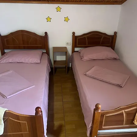 Hostel Happy Corner