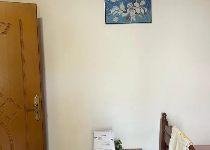 بيت شباب Happy Corner